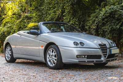 Alfa Romeo Spider 916