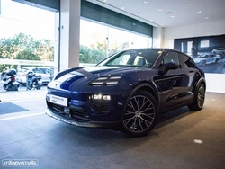 Porsche Macan Electric 4