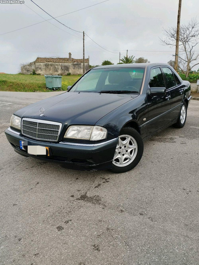 Mercedes-Benz C 200 Elegance Diesel