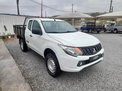 Mitsubishi L200 King Cab 4WD 2.4 DI-D 154cv Invite Edition