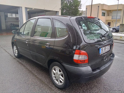 Renault Scénic 1.9dci 120cv