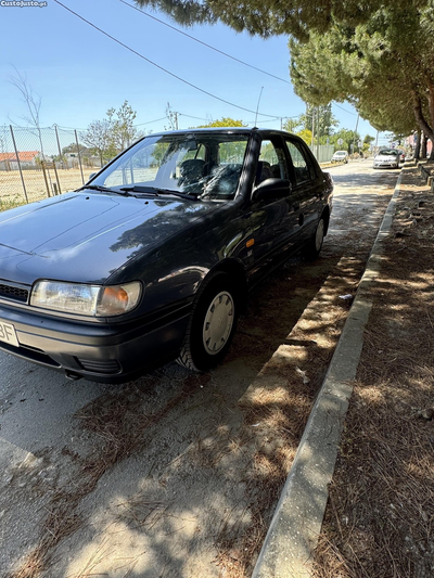 Nissan Sunny 1.4SLX