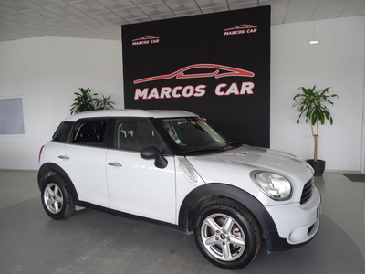 MINI Countryman One D