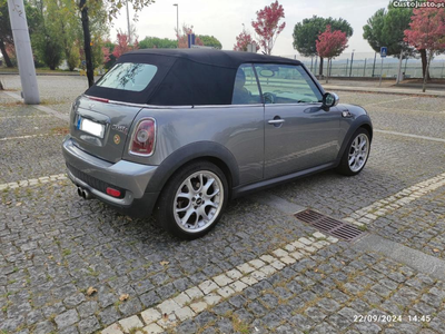 MINI Cooper S Cabrio, versão R56