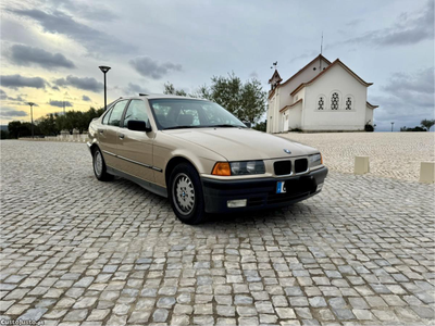 BMW 325 i