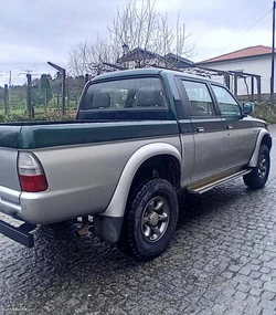 Mitsubishi L200 2.5 Starkar