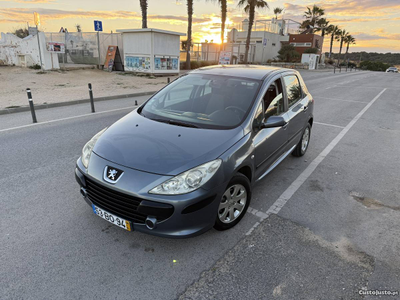 Peugeot 307 16 HDI 110 CV 208 mil km