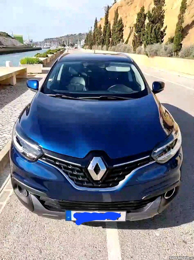 Renault Kadjar blue dci