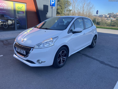 Peugeot 208 1.4 HDI