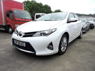 Toyota Auris 1.4 D-4D Comfort+P.Style