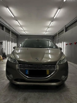 Peugeot 208 1.6 E-HDI