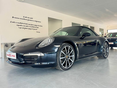 Porsche 911 991 Carrera 4 Cabriolet PDK Black Edition