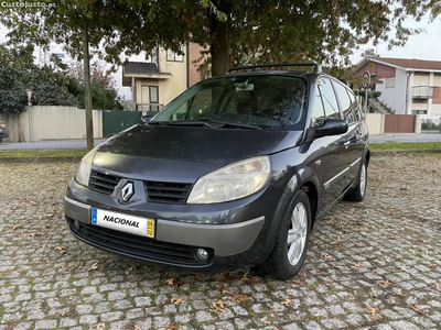 Renault Grand Scénic 1.5dCi - 7 Lugares