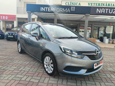 Opel Zafira Tourer