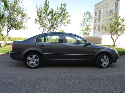 Skoda Superb 1.9 TDi Elegance VMF, 130 CV