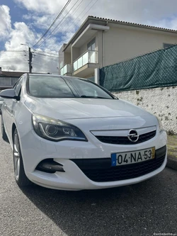 Opel Astra J