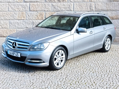 Mercedes-Benz C 200 Avantgarde-Garantia