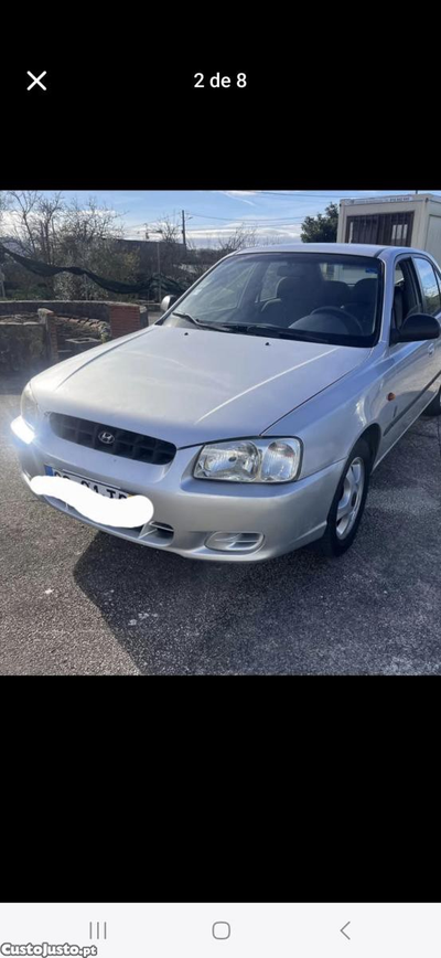 Hyundai Accent 1.3 5 lugares