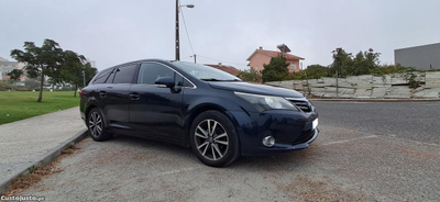 Toyota Avensis SW 2.0 D-4D Luxury