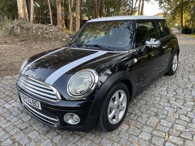 MINI Cooper D 1.6