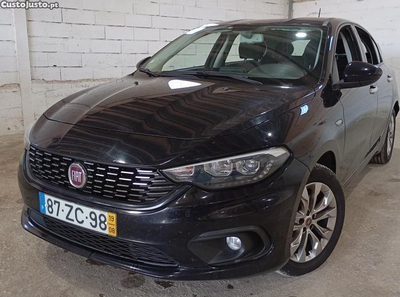 Fiat Tipo 1.3 MJET LOUNGE