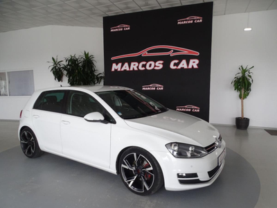 Volkswagen Golf 1.6 TDi Highline