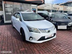 Toyota Avensis SW 2.0 D-4D Exclusive +Navi