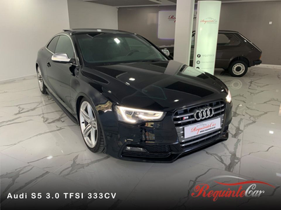 Audi S5 undefined