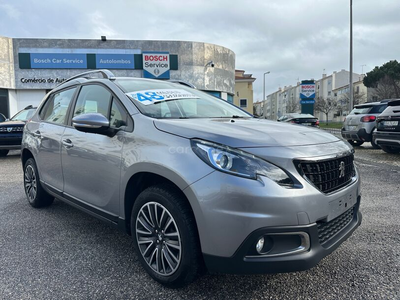 Peugeot 2008 1.2 PureTech Allure EAT6