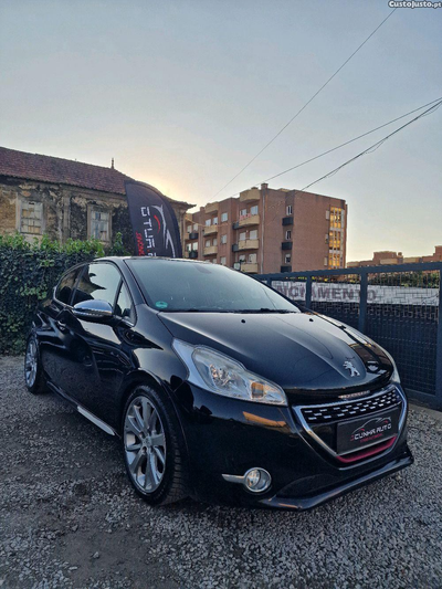 Peugeot 208 GTI