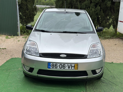 Ford Fiesta Sport van