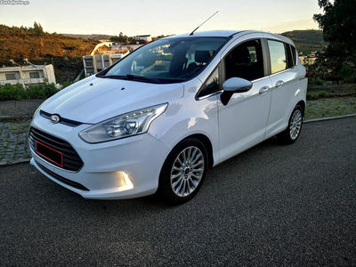 Ford B-Max 1.0 SCTI 100cv Ecoboost Titanium - Monovolume - Classe 1