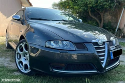 Alfa Romeo GT 1.9 JTD M-JET Blackline