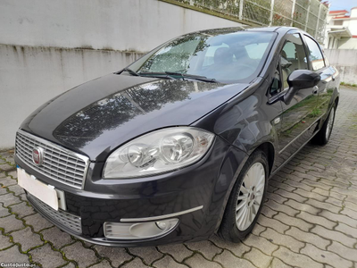 Fiat Linea 1.3M-Jet 90Cv A/C Nacional