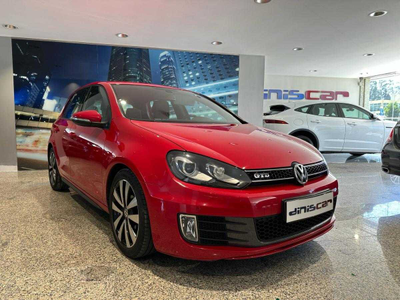 Volkswagen Golf 2.0 TDi GTD