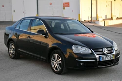 VW Jetta Highline 2.0 TDI (cx 6)