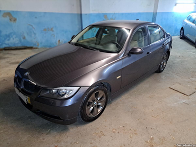 BMW 320 D EXECUTIVE