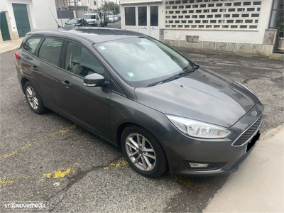 Ford Focus SW 1.0 EcoBoost Titanium