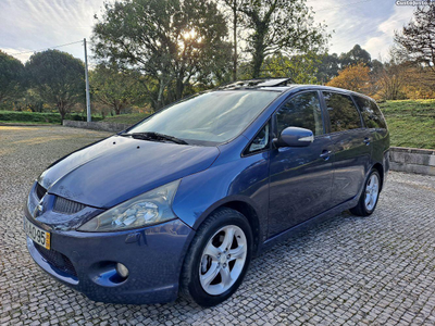 Mitsubishi Grandis 2.0DTi 136cv 7Lug Full Extras