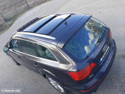 Audi Q7 4.2 FSI quattro tiptronic