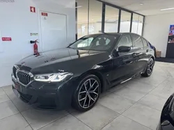 BMW 530 e Pack Desportivo M