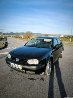 VW Golf gasolina