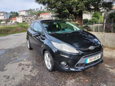 Ford Fiesta 1.6 Tdci Sportvan (Jr8)