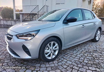 Opel Corsa F 1.2i c/ GPS