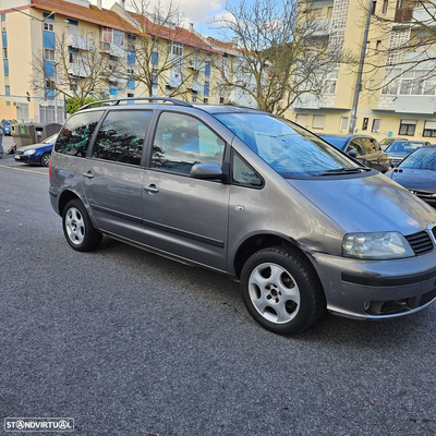 SEAT Alhambra 1.9 TDi Stylance