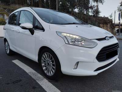 Ford B-Max 1.0 SCTI 100cv Ecoboost Titanium - Monovolume - Classe 1 - GARANTIA