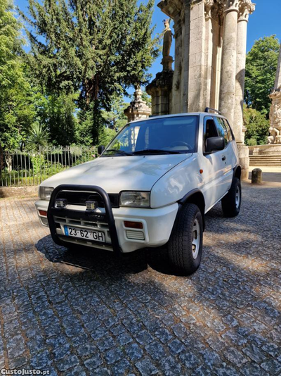 Nissan Terrano II