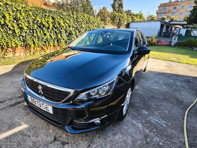 Peugeot 308 Active