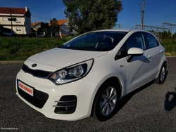 Kia Rio 1.1 CRDi 75cv 5 Portas