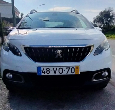 Peugeot 2008 1.2 puretech style